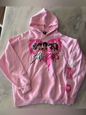 NWT Women's K-pop DemonHunters Saja Boys Pull Over Pink Hoodie Size XL